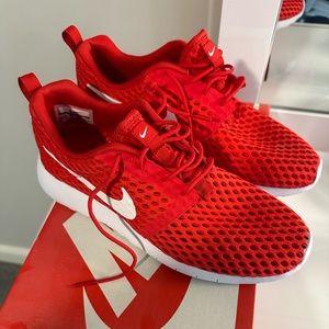 Nike Roshe One Flight 6.5Y 8W university red sneakers